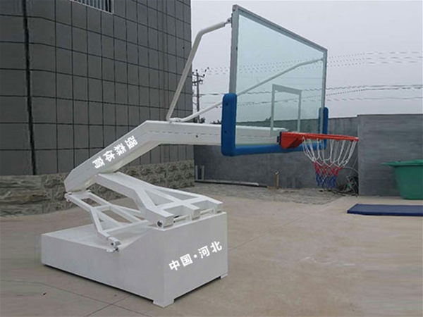 篮球架