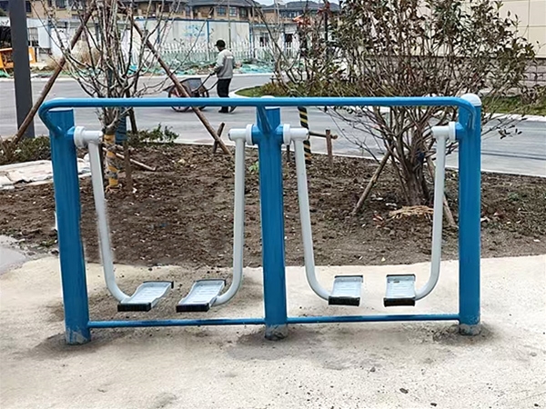 双人漫步机